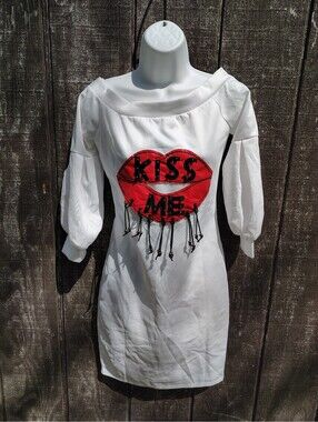 Kiss Me Lips Dress